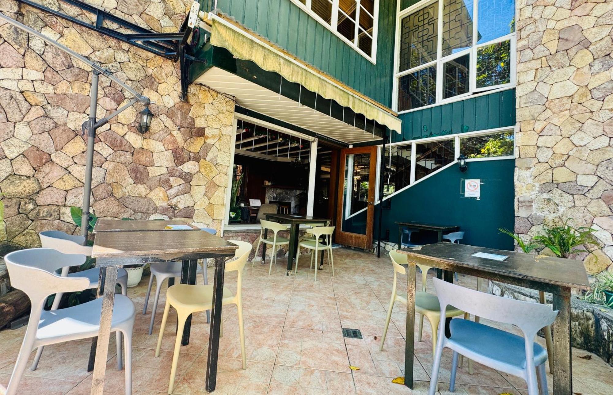 באגויו The Gather Inn Baguio - Burnham Park מראה חיצוני תמונה